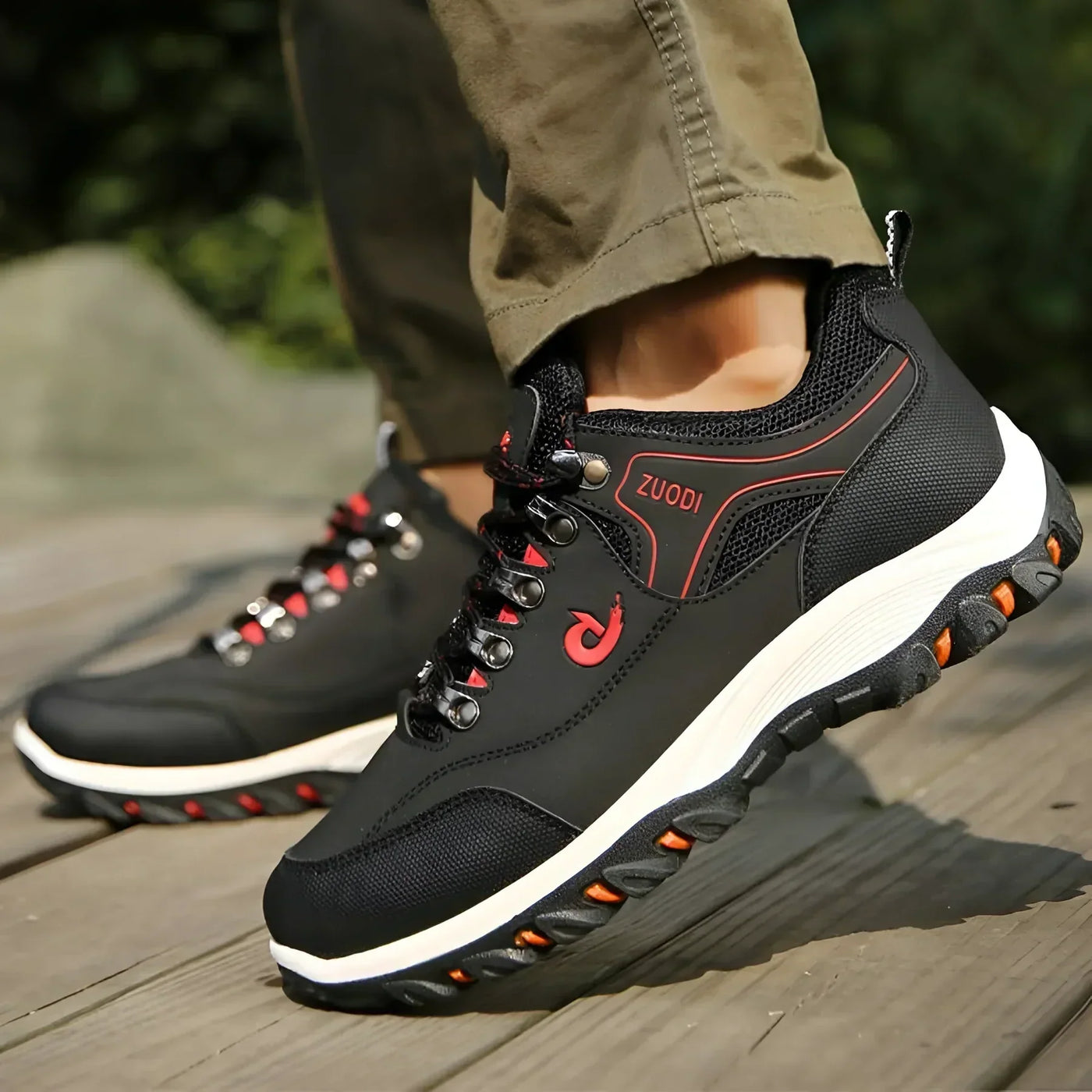 Leo Stride™ – Men’s Walking Comfort Sneakers